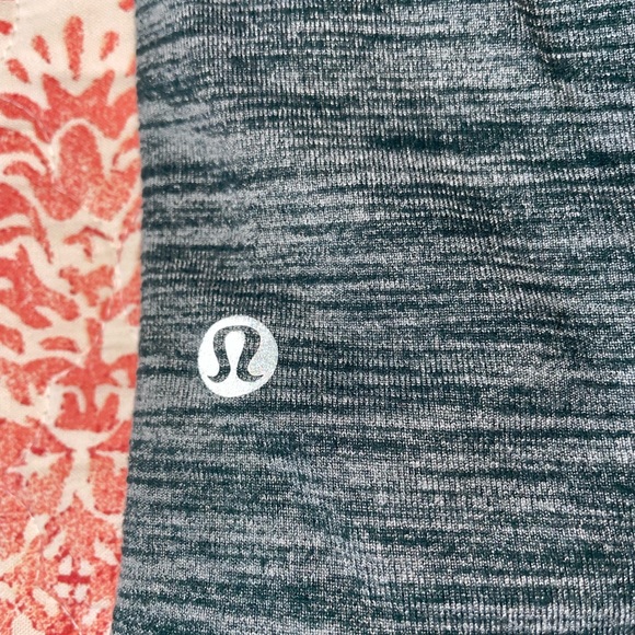 Lululemon top - Picture 3 of 5